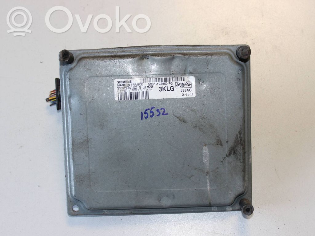 Ford Focus C-MAX Engine control unit/module 