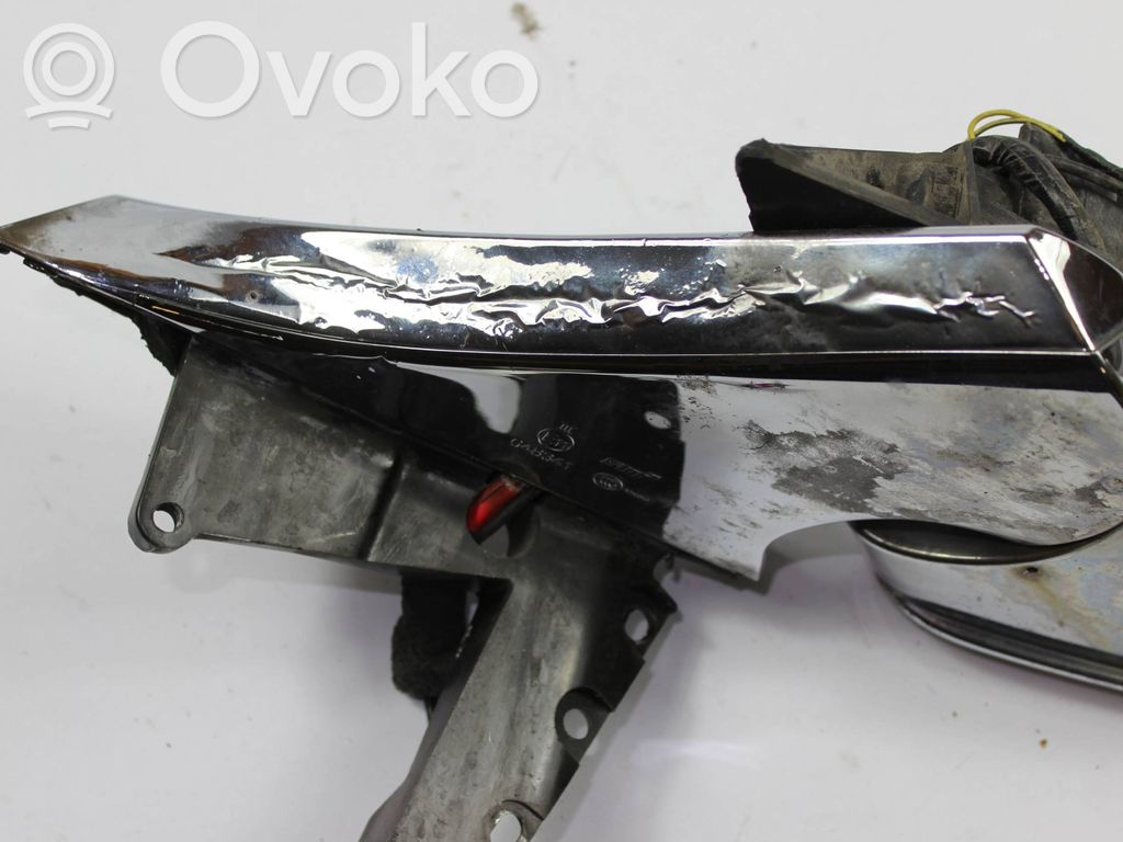 Tesla Model S Espejo lateral eléctrico de la puerta delantera 