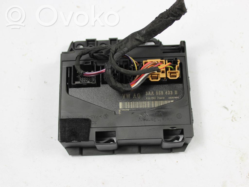 Volkswagen PASSAT B7 Mukavuusmoduuli 