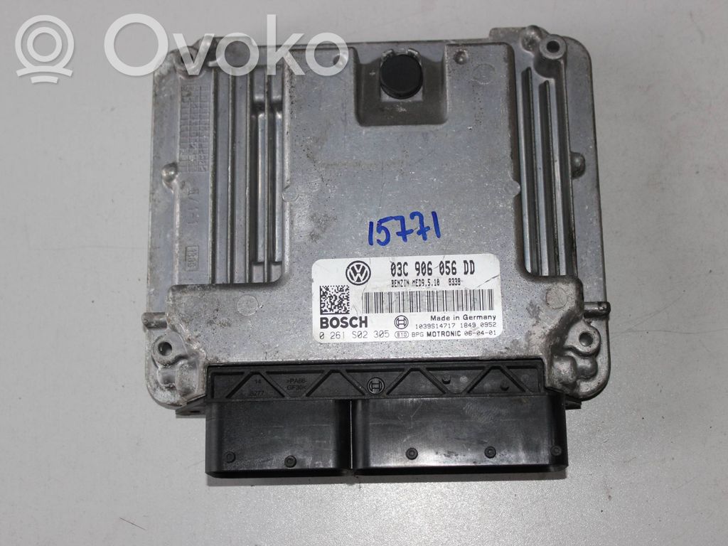 Volkswagen Golf V Engine control unit/module 