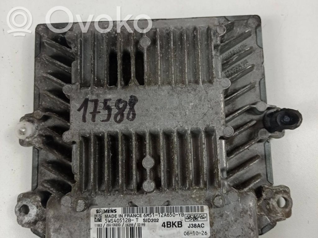 Ford Focus Engine control unit/module 