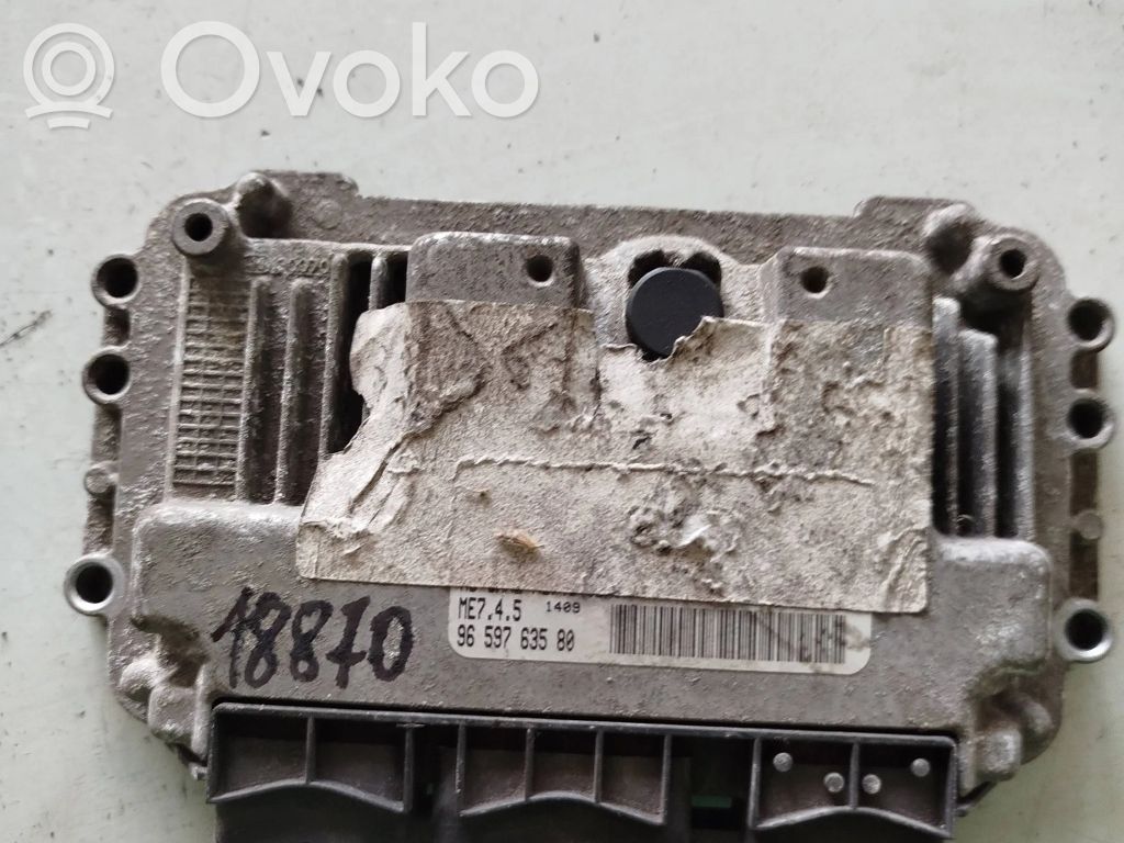Peugeot 206 CC Engine control unit/module 