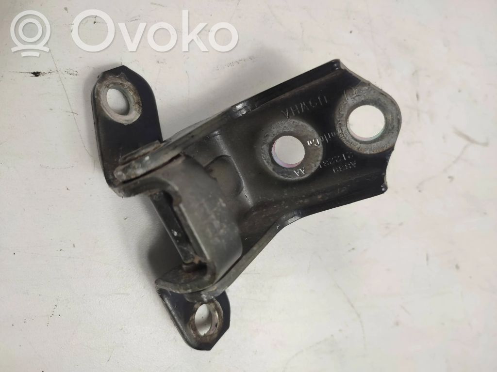 Ford Ranger Rear door lower hinge 