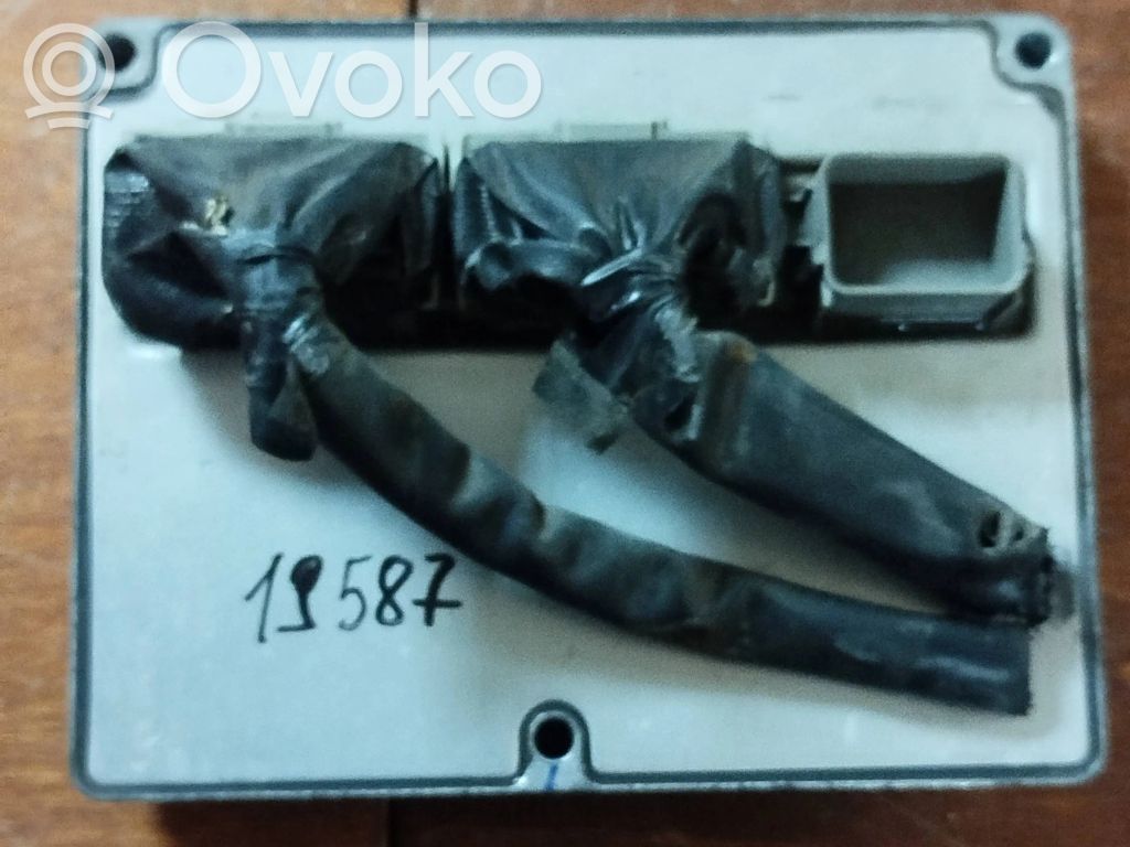 Ford Focus Engine control unit/module 