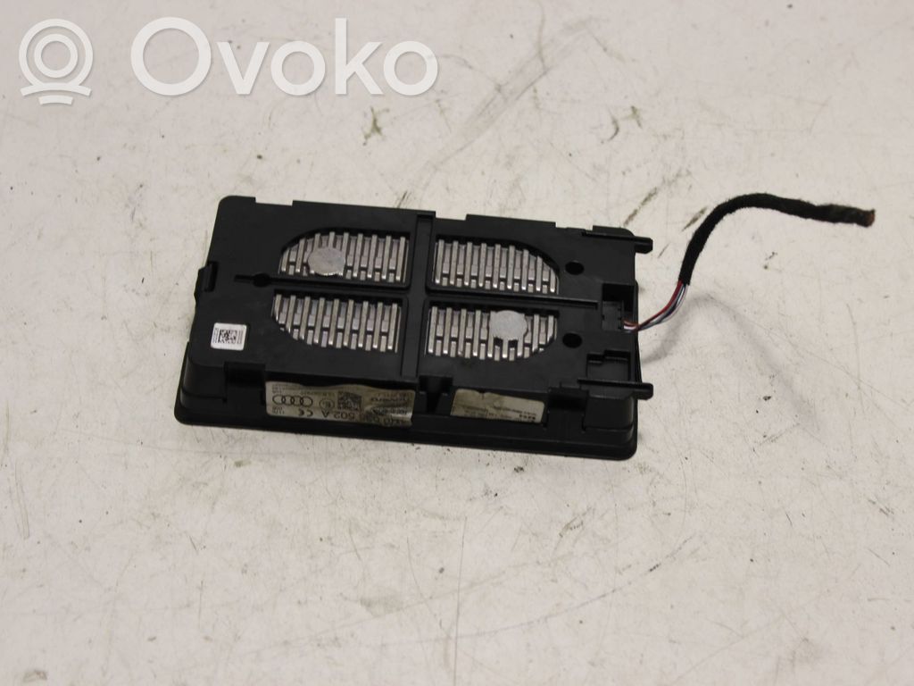 Audi Q7 4M Wireless charging module 