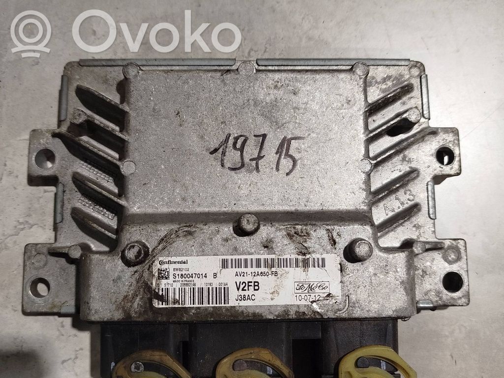 Engine control unit/module   AV2112A650FB,S180047014B