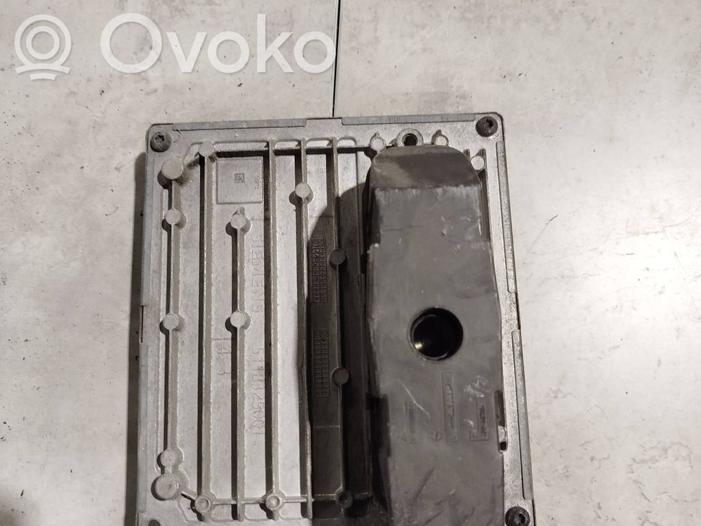 Ford Focus Engine control unit/module 