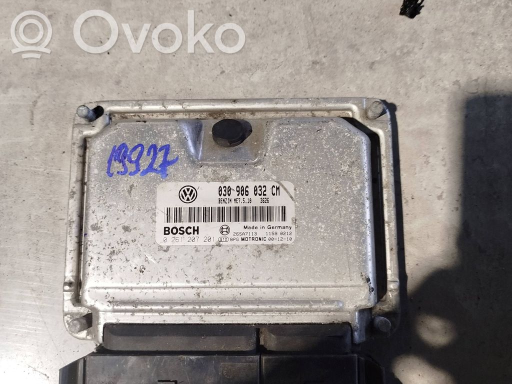 Volkswagen Polo Engine control unit/module 