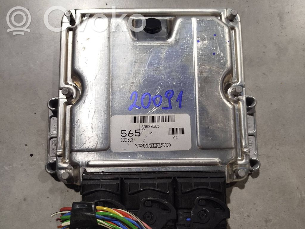 Volvo V40 Engine control unit/module 