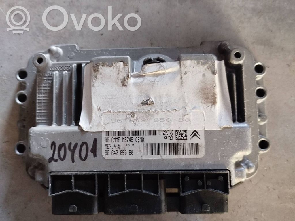 Citroen C4 I Engine control unit/module 