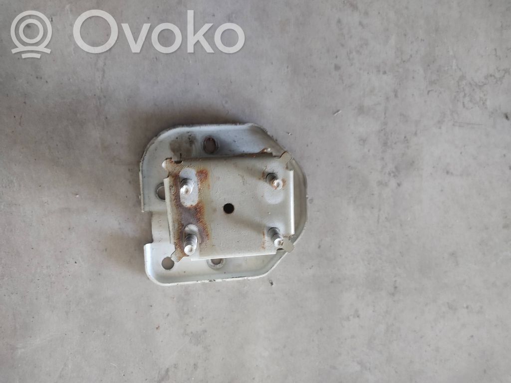 Nissan Qashqai Odbój / Amortyzator zderzaka tylnego 
