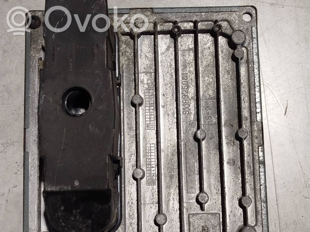 Ford C-MAX I Engine control unit/module 