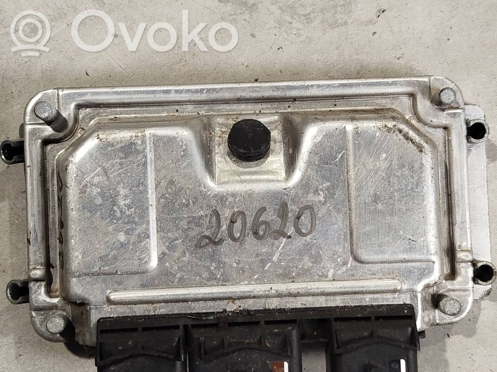 Engine control unit/module   9649314580,0261207858
