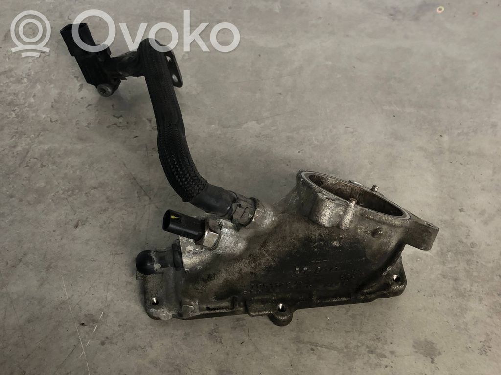 Volkswagen PASSAT B8 Kolektor ssący 