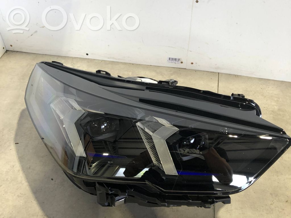 Headlight/headlamp   5A77EC806,5A77EC8