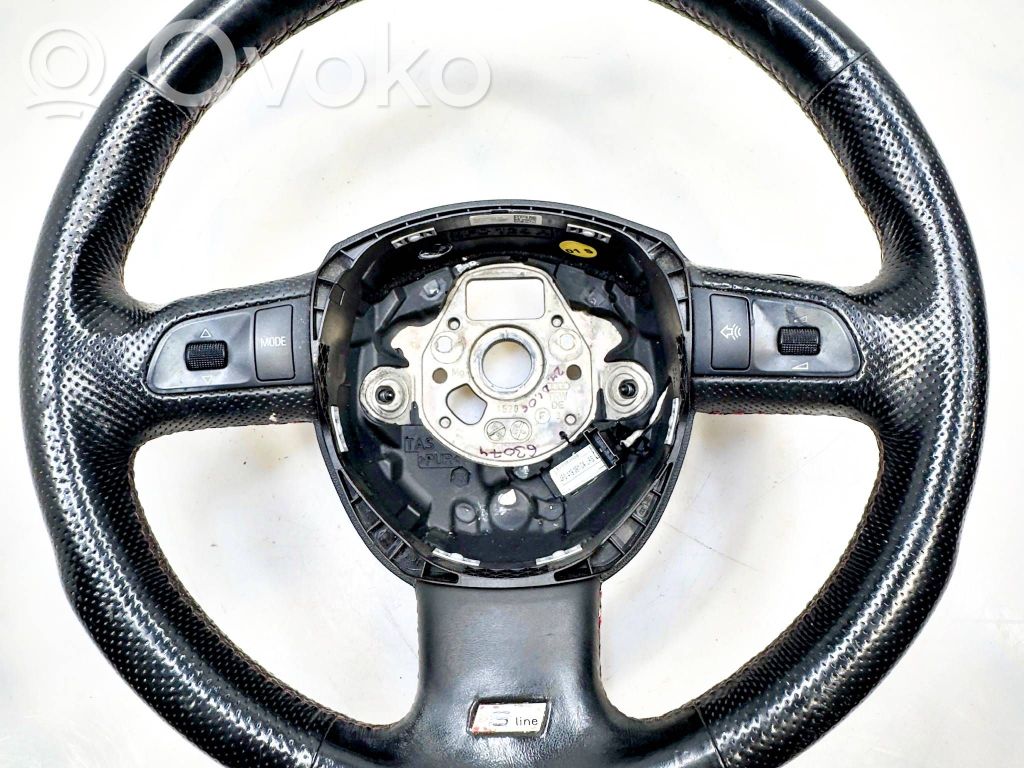 Audi Q7 4L Steering wheel 