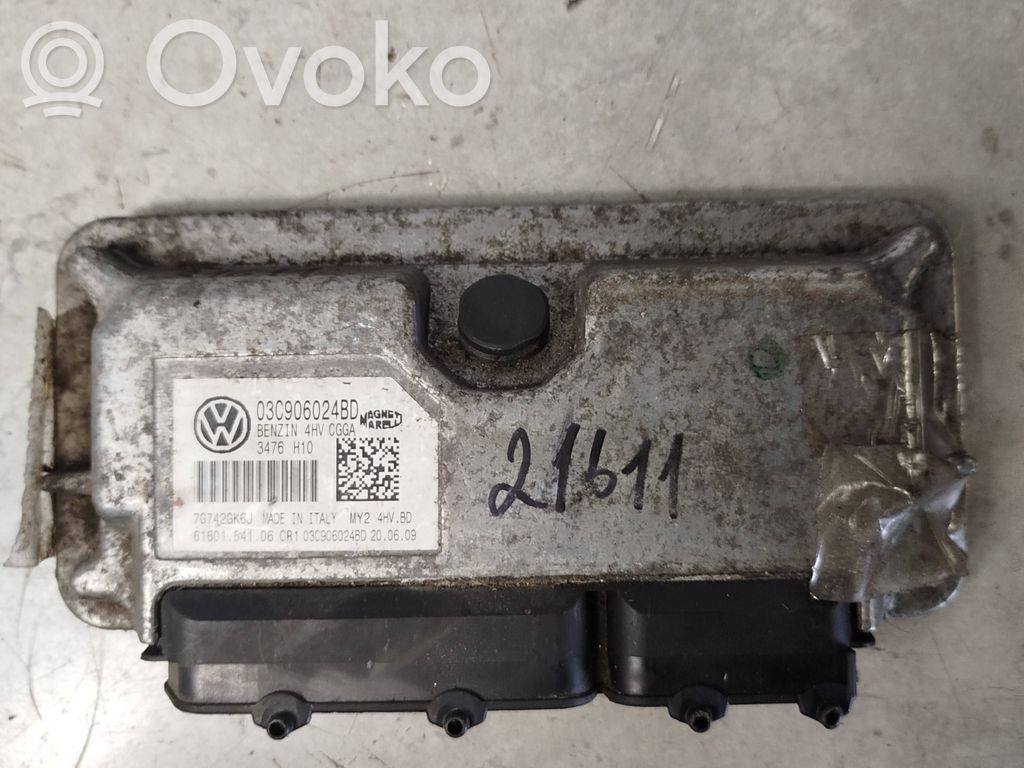 Volkswagen Golf VI Engine control unit/module 