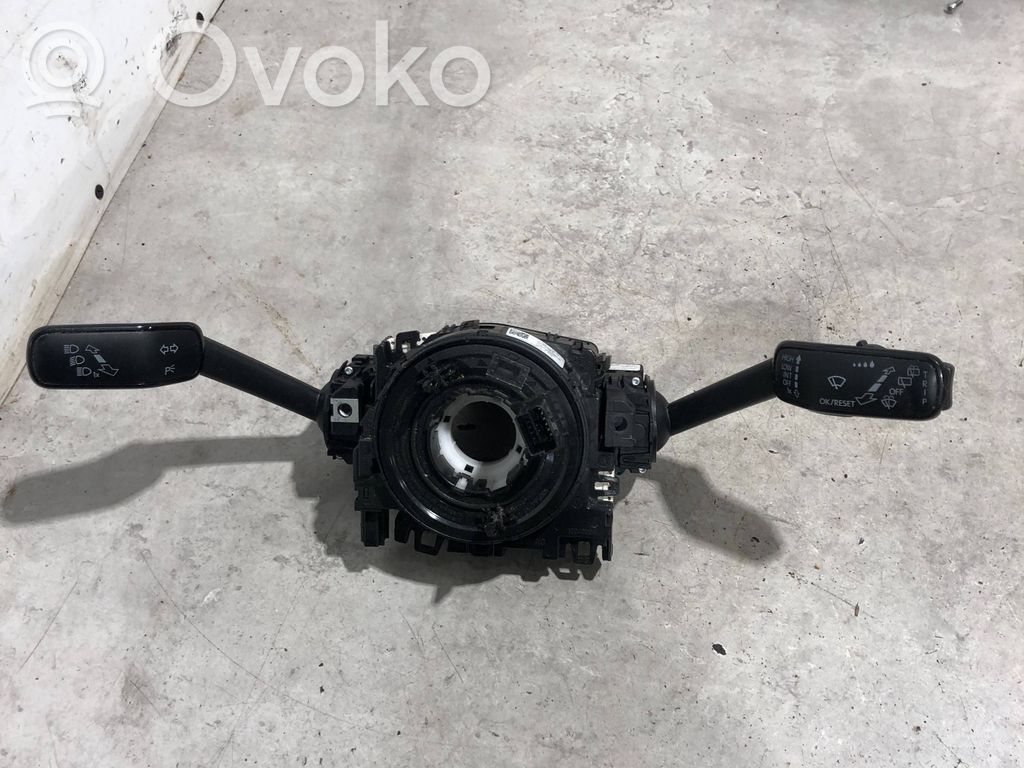Skoda Octavia Mk3 (5E) Airbag slip ring squib (SRS ring) 