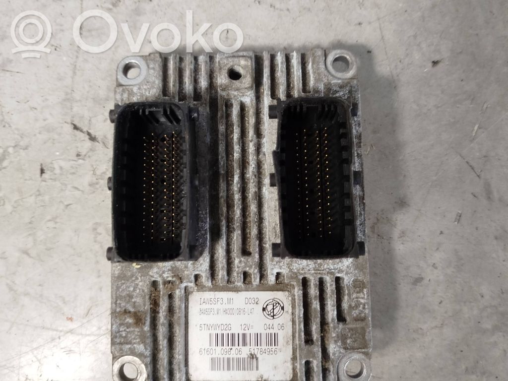Opel Astra H Engine control unit/module 