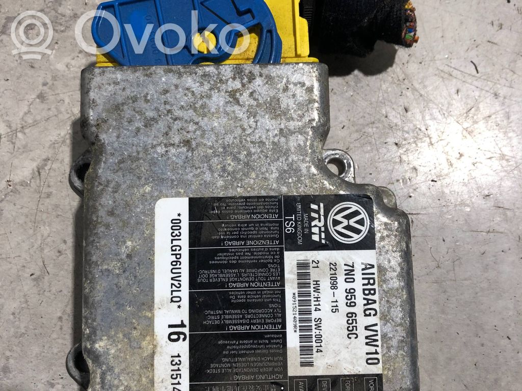 Seat Alhambra (Mk2) Airbag control unit/module 