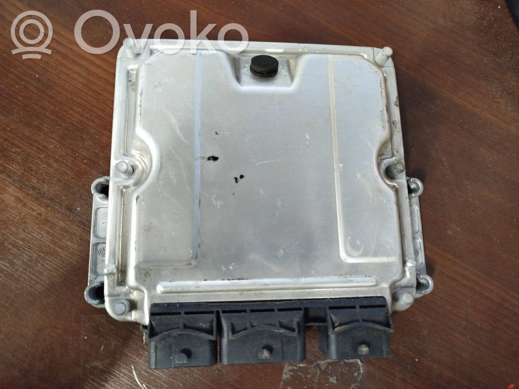 Citroen C5 Engine control unit/module 