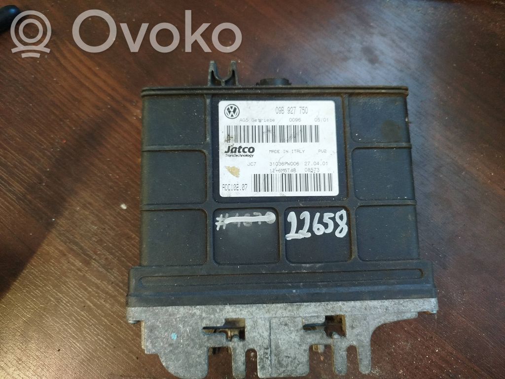 Volkswagen PASSAT B7 Gearbox control unit/module 