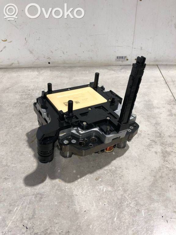 Volkswagen PASSAT B7 Gearbox control unit/module 