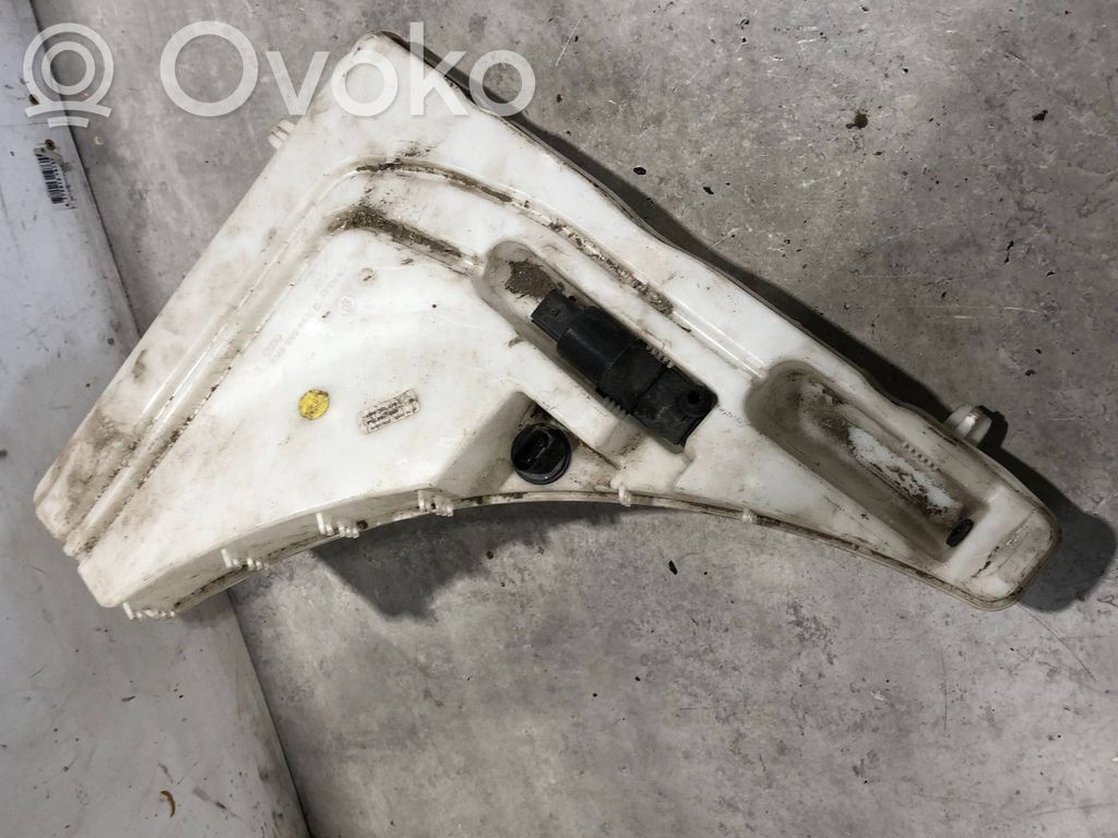 Audi Q7 4M Zbiornik płynu do spryskiwaczy szyby przedniej / czołowej 