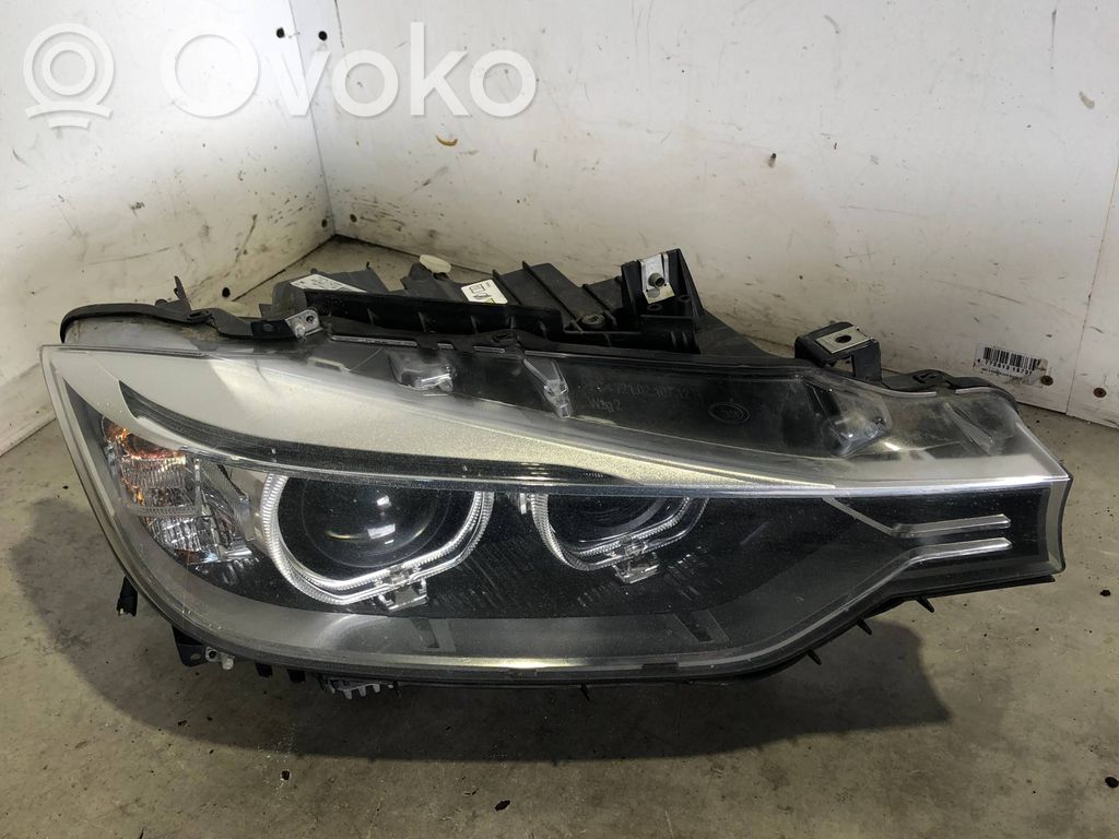 BMW 3 F30 F35 F31 Lampa przednia 
