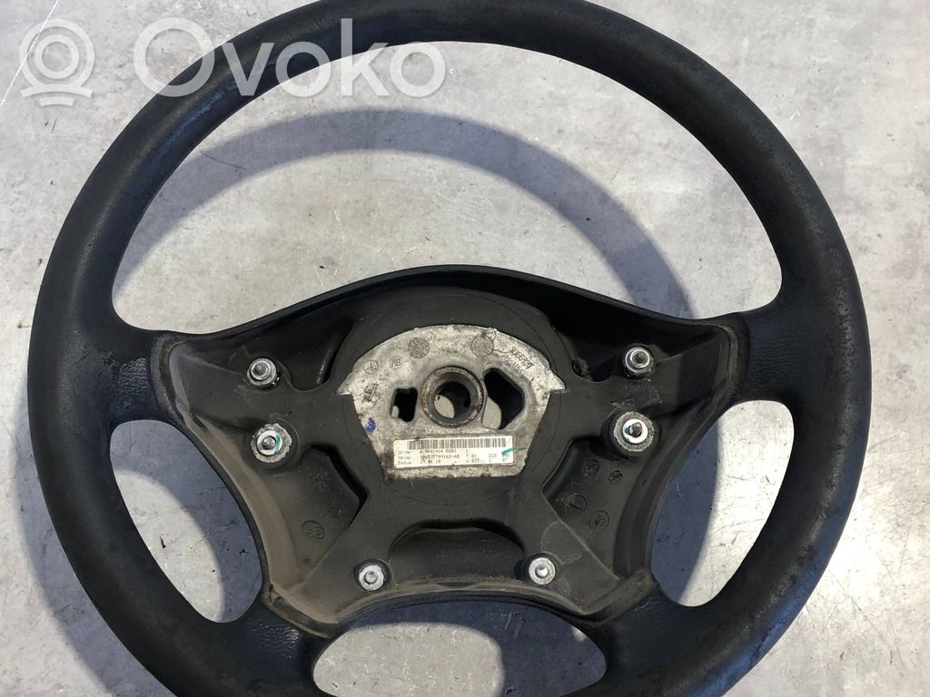 Volkswagen Crafter Ohjauspyörä 