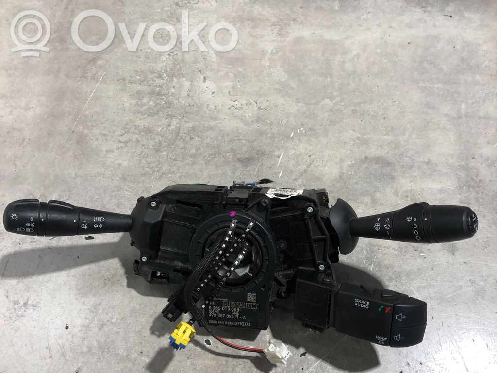 Renault Trafic III (X82) Wiper turn signal indicator stalk/switch 