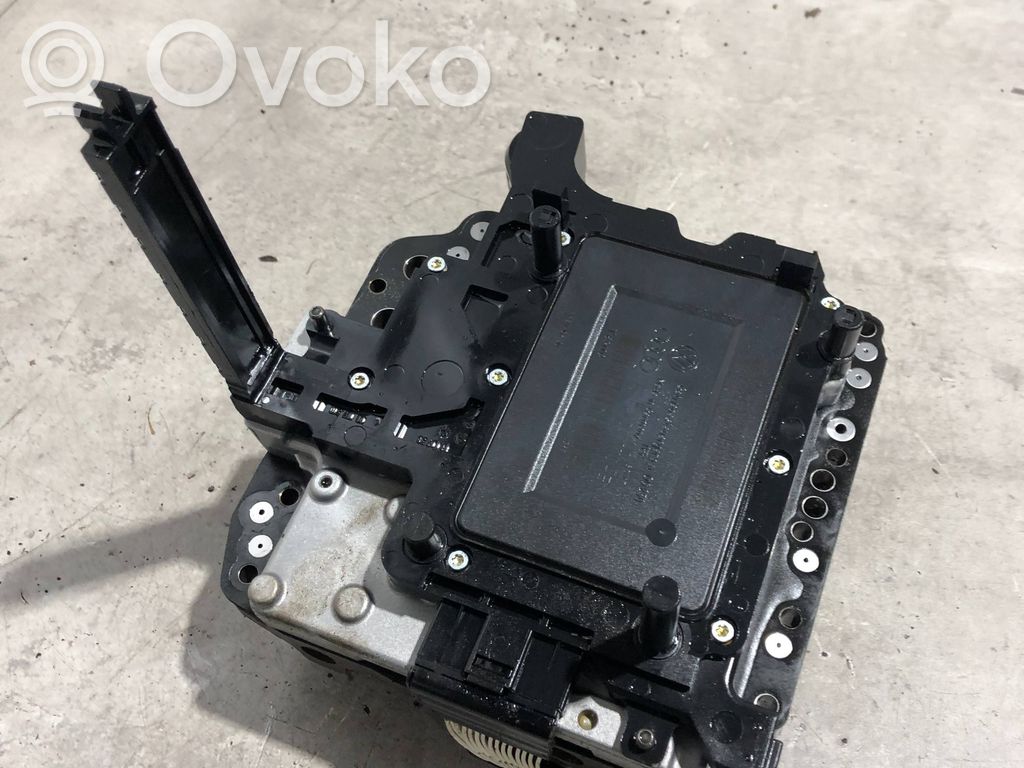 Volkswagen PASSAT B6 Transmission gearbox valve body 