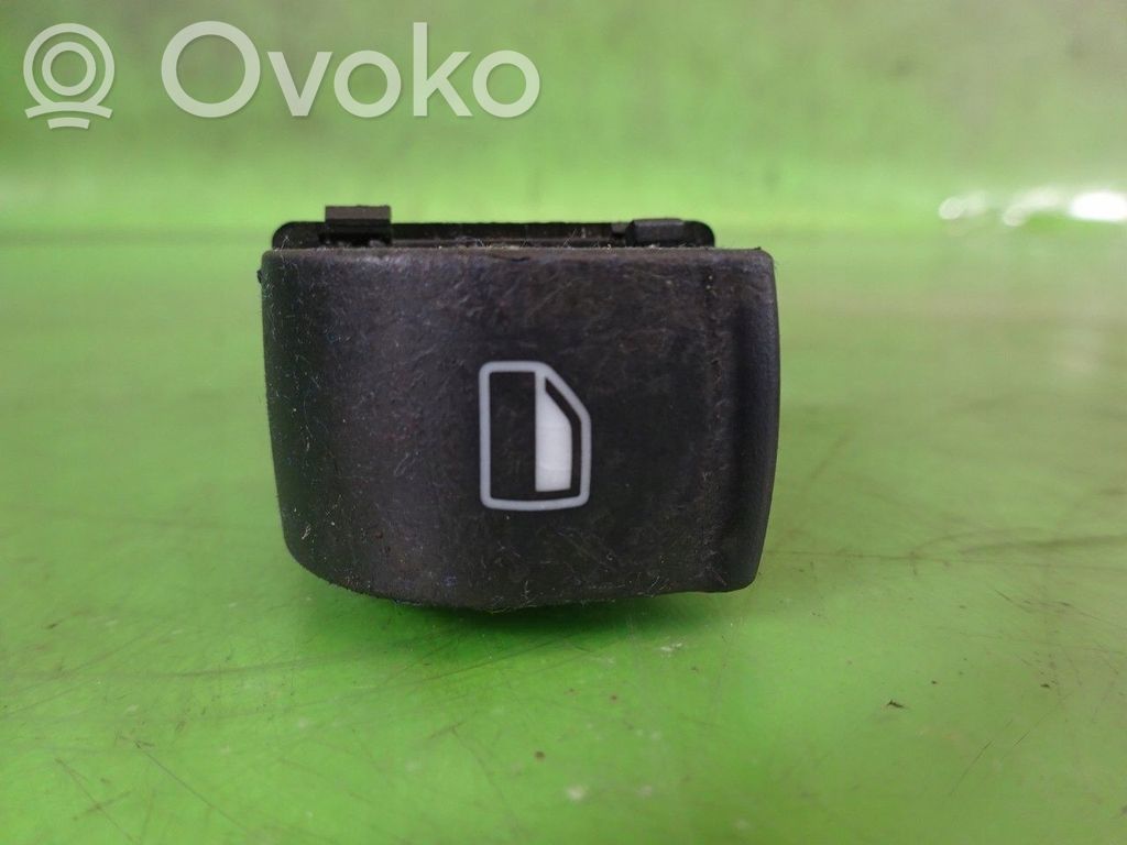 Audi A8 S8 D3 4E Quarter vent window switch 