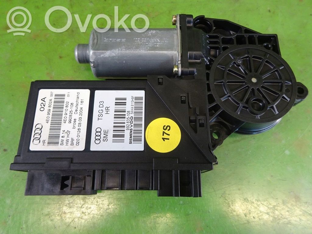 Regulador de puerta trasera con motor   4E0959802A