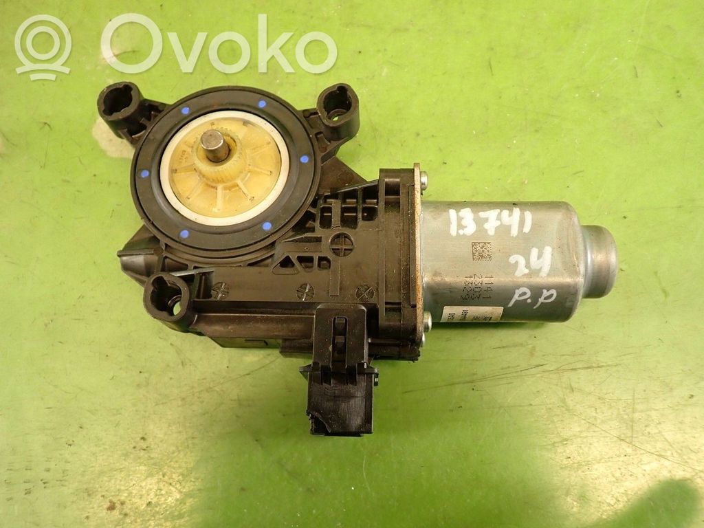 Skoda Fabia Mk2 (5J) Elektryczny podnośnik szyby drzwi przednich 