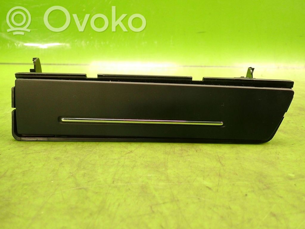 Citroen C5 Glove box 