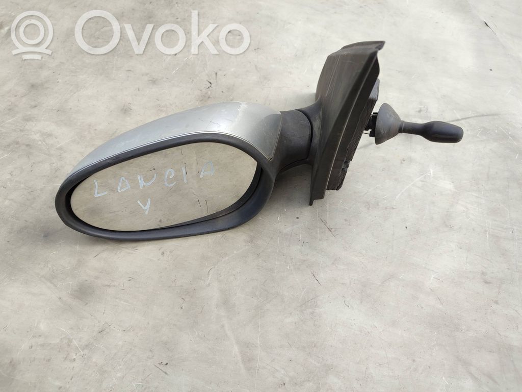 Lancia Ypsilon Manualne lusterko boczne drzwi 