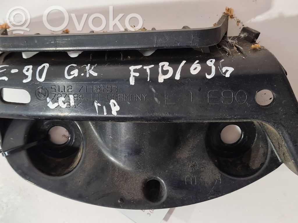 BMW 3 E90 E91 Rear bumper mounting bracket 