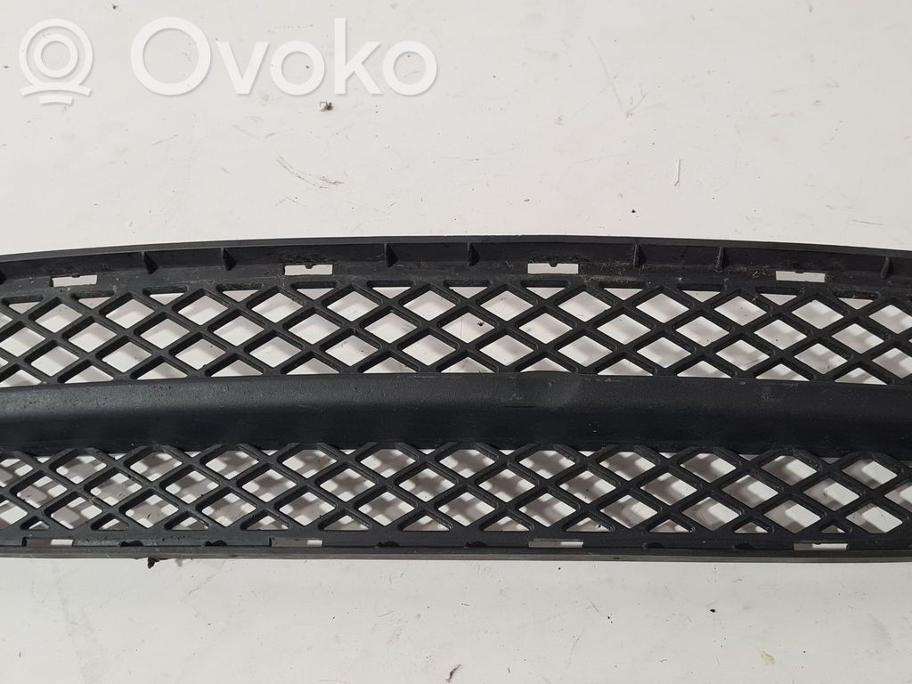 BMW 3 E90 E91 Front bumper lower grill 
