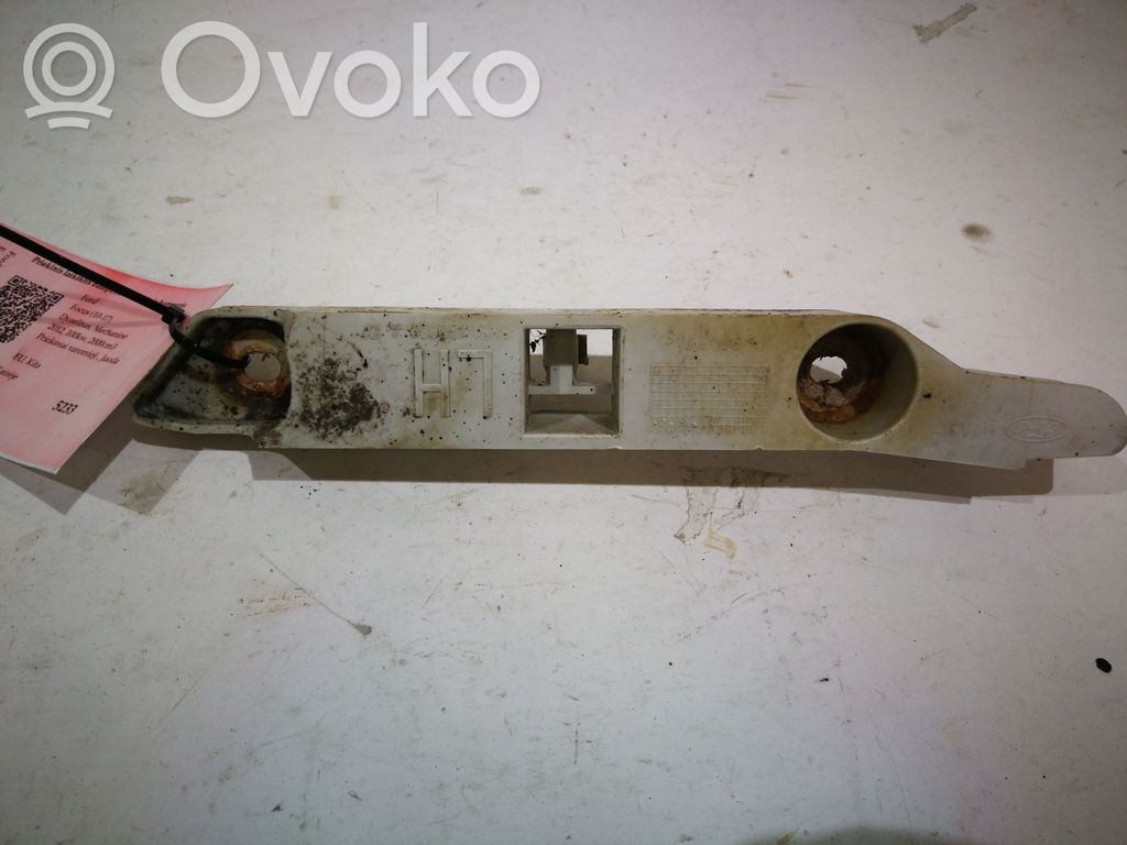 Ford Focus Front bumper mounting bracket 