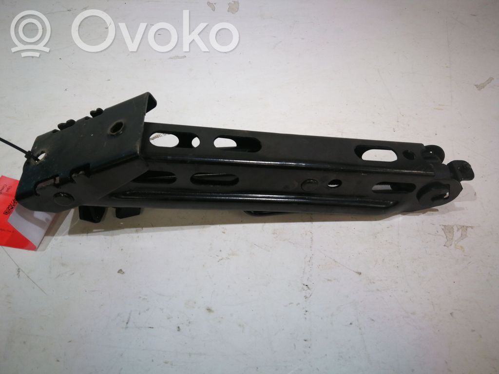 Opel Corsa D Domkrats 