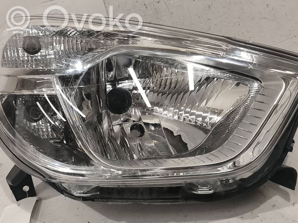Dacia Dokker Faro/fanale 