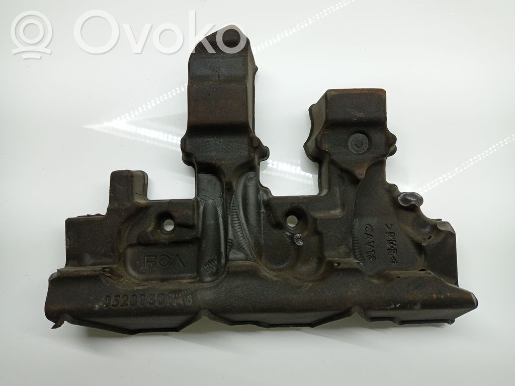 Chrysler Pacifica Engine bonnet/hood sound/heat insulation 