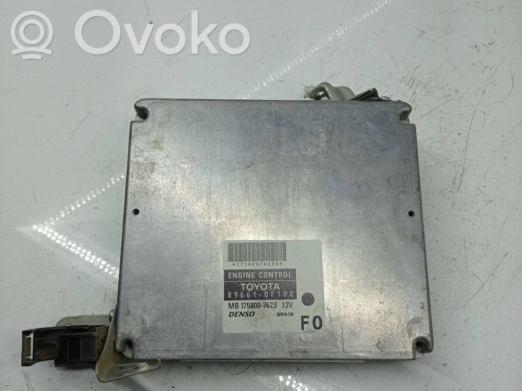 Toyota Corolla Verso AR10 Engine control unit/module 