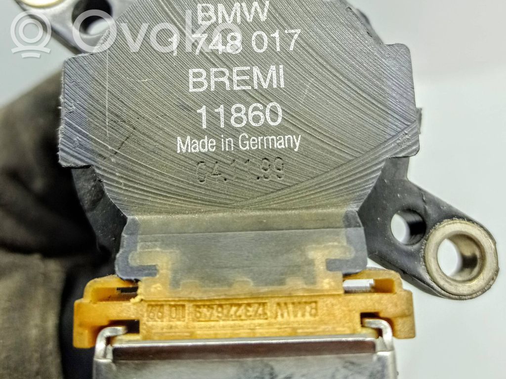 High voltage ignition coil   1748017,0221504029,11860T,12131703227,12131703228,12131748017,12131748018,12137599219,12139067830,133804,1404309,1491600300,1703227,1703228,1703825,1748018,1970352,1970413,500960755,7599219,880045B,9067830,GCL307,NEC000020,NEC000040,NEC101000,NEC101000L,NEC101010,ZS302