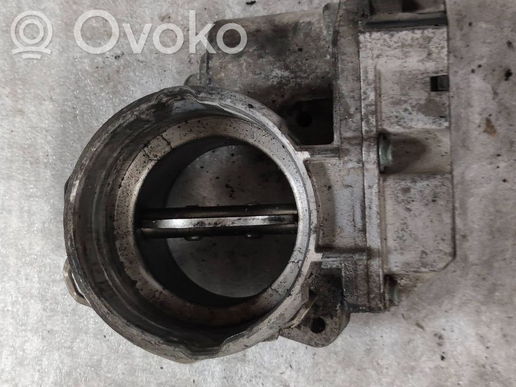 Audi A4 S4 B6 8E 8H Дроссельная заслонка 