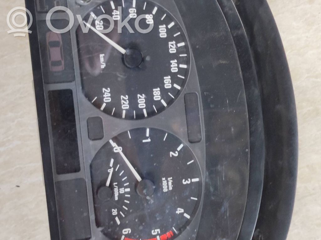 BMW 3 E46 Nopeusmittari (mittaristo) 