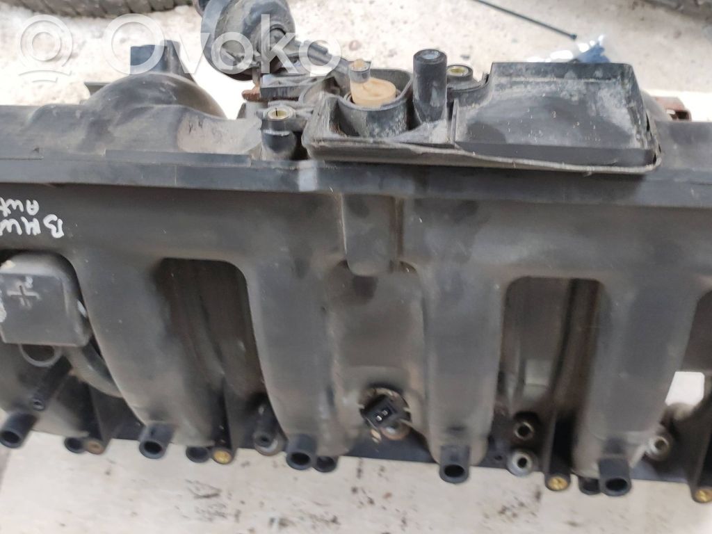 BMW 5 E60 E61 Intake manifold 