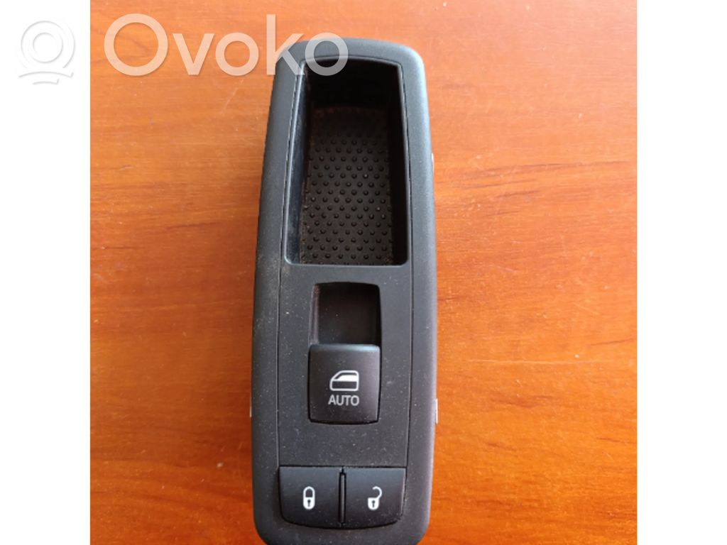 Dodge RAM Electric window control switch 