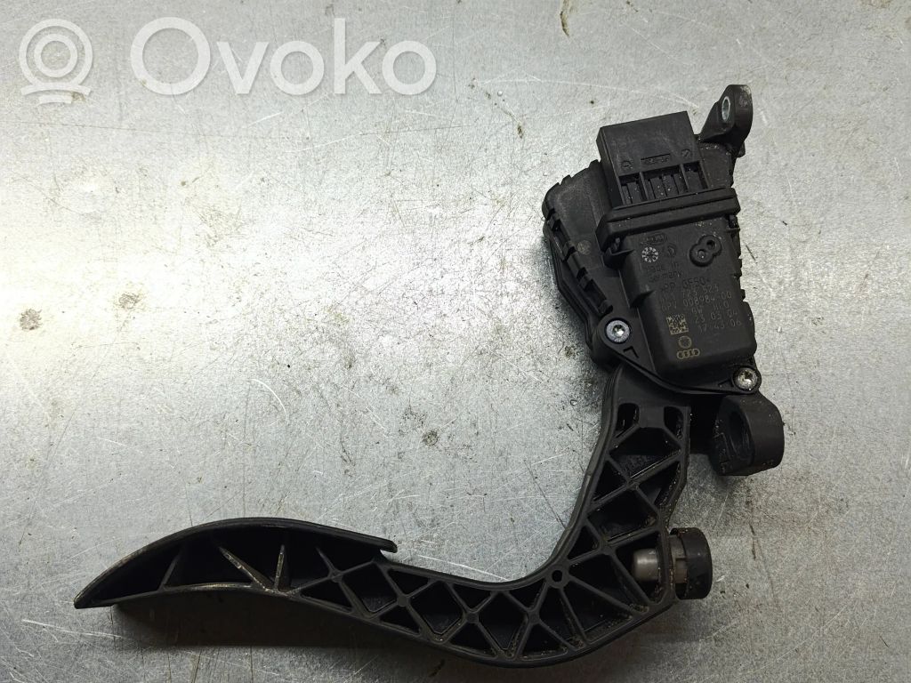 Audi A6 S6 C6 4F Pedał gazu / przyspieszenia 